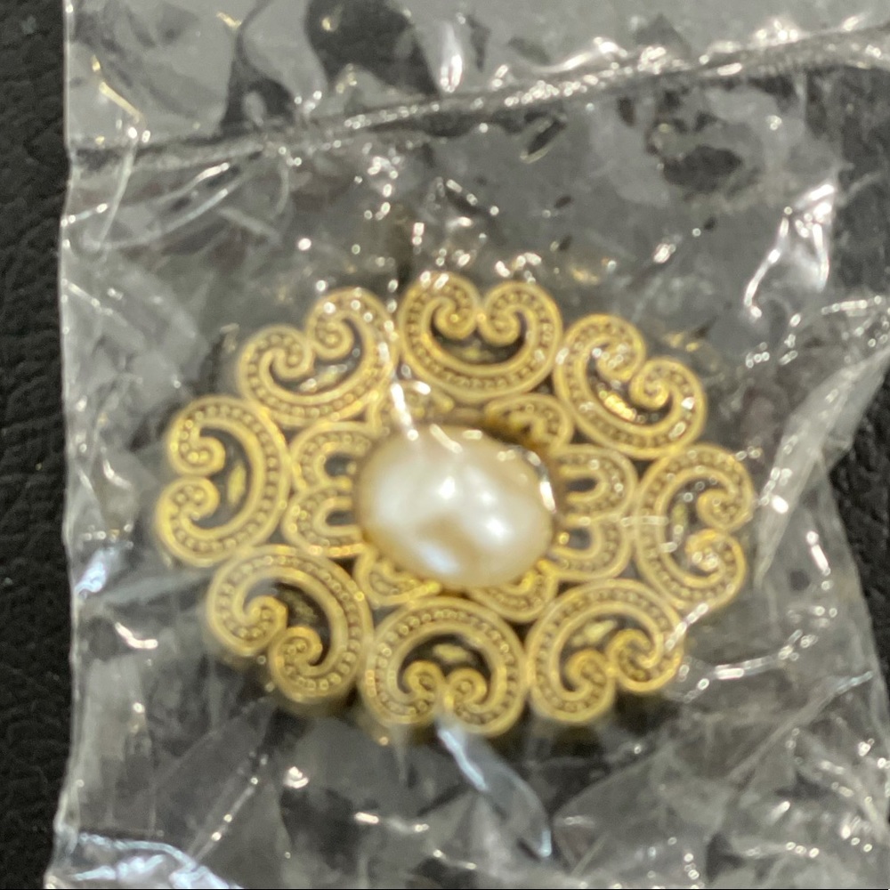 Gold and Black Vintage Style Brooch